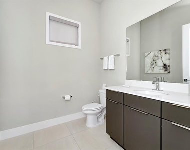 7740 Sandy Ridge Drive - Photo Thumbnail 32