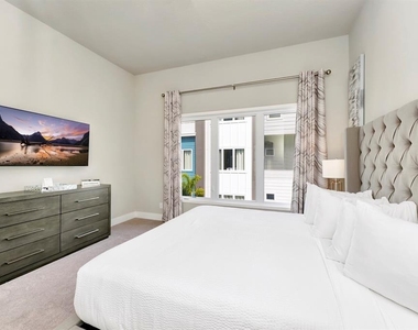 7740 Sandy Ridge Drive - Photo Thumbnail 21
