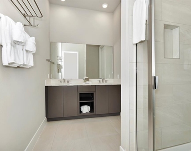 7740 Sandy Ridge Drive - Photo Thumbnail 22