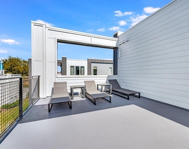 7740 Sandy Ridge Drive - Photo Thumbnail 44