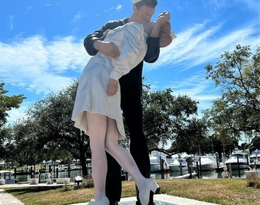 1064 N Tamiami Trail - Photo Thumbnail 12