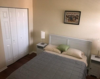1064 N Tamiami Trail - Photo Thumbnail 5