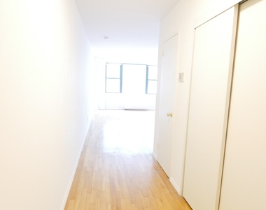 423 East 90th Street - Photo Thumbnail 8