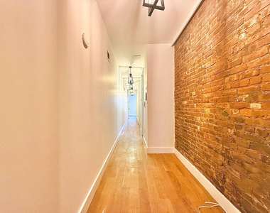 Halsey St & Tompkins Ave - Photo Thumbnail 9