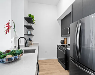 500 Degraw Street - Photo Thumbnail 5
