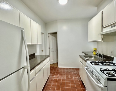 209 West 108th Street - Photo Thumbnail 12