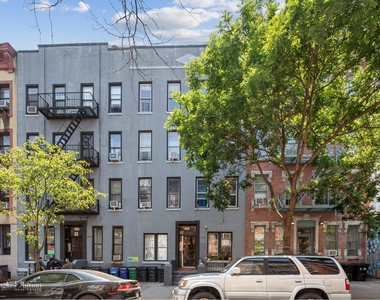 166 E 104th St - Photo Thumbnail 3