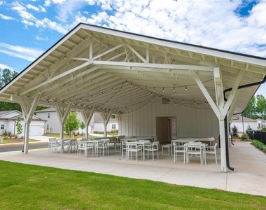 6462 Waypoint Street - Photo Thumbnail 21