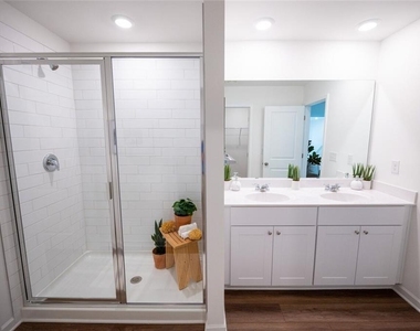 6462 Waypoint Street - Photo Thumbnail 15