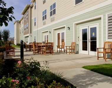3524 Ne Fisher Road - Photo Thumbnail 1