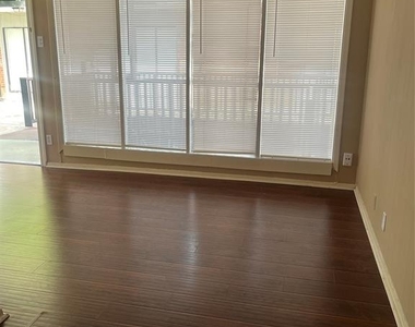 1204 Saint Joseph Street - Photo Thumbnail 4