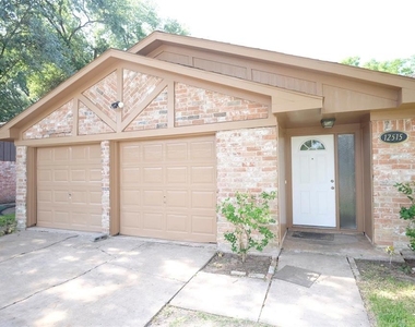 12515 Bexley Drive - Photo Thumbnail 1