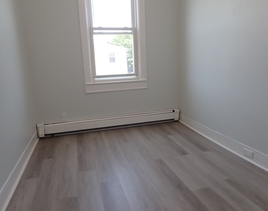 135-22 129th Street - Photo Thumbnail 3