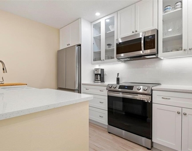 1707 Pelican Cove Road - Photo Thumbnail 5
