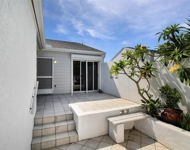 971 Waterside Lane - Photo Thumbnail 3
