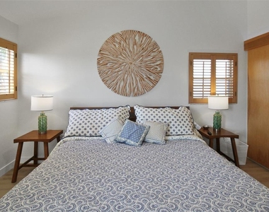 971 Waterside Lane - Photo Thumbnail 36