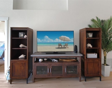 971 Waterside Lane - Photo Thumbnail 28