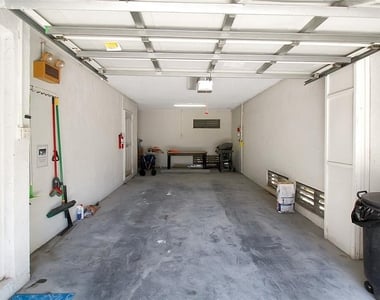 535 Forest Way - Photo Thumbnail 3