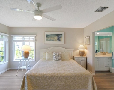 535 Forest Way - Photo Thumbnail 27
