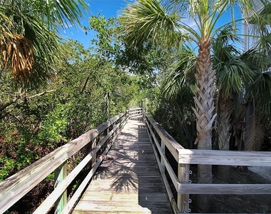 535 Forest Way - Photo Thumbnail 46