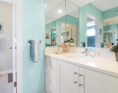 535 Forest Way - Photo Thumbnail 33