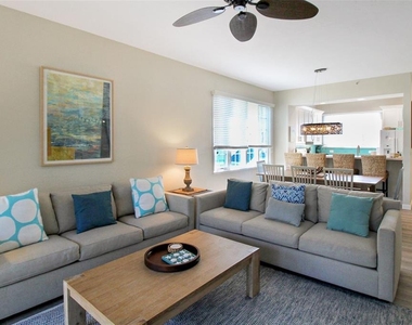 535 Forest Way - Photo Thumbnail 13