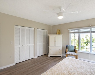 535 Forest Way - Photo Thumbnail 29