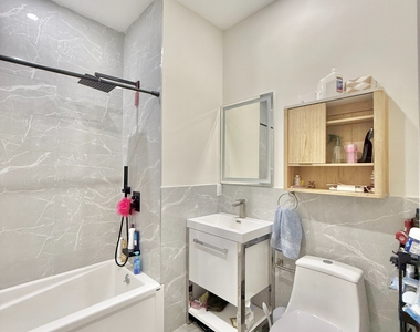 26-28 18th Street - Photo Thumbnail 13