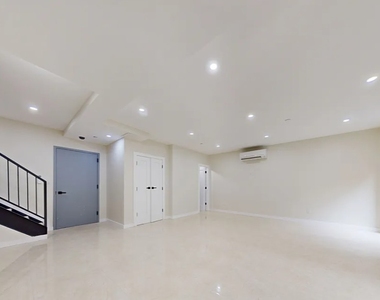 26-28 18th Street - Photo Thumbnail 2