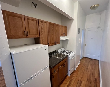 200 West 113th Street - Photo Thumbnail 5