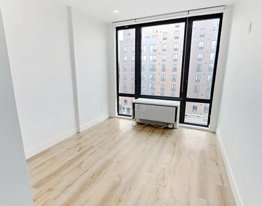 416 Lenox Avenue - Photo Thumbnail 5