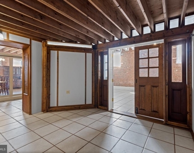 337 E Hamburg Street - Photo Thumbnail 18