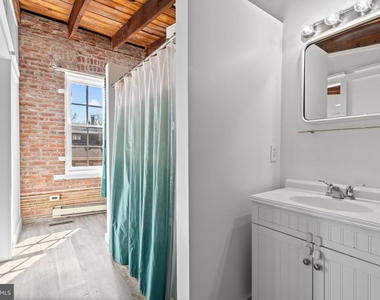 337 E Hamburg Street - Photo Thumbnail 28
