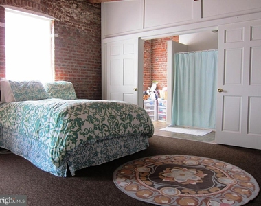 337 E Hamburg Street - Photo Thumbnail 17