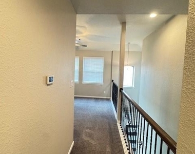 5218 Prairie Terrace Lane - Photo Thumbnail 7
