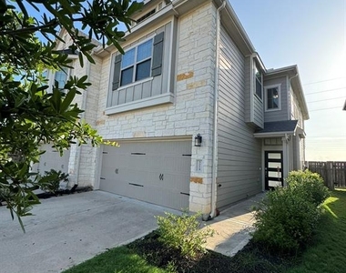 5218 Prairie Terrace Lane - Photo Thumbnail 2