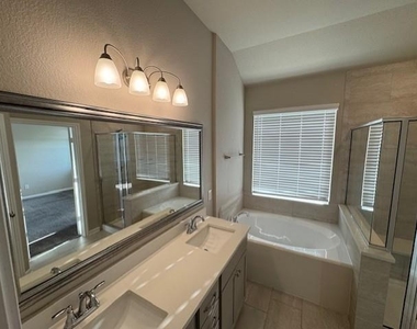 5218 Prairie Terrace Lane - Photo Thumbnail 14