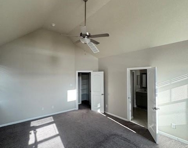 5218 Prairie Terrace Lane - Photo Thumbnail 12