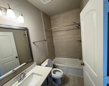 5218 Prairie Terrace Lane - Photo Thumbnail 21