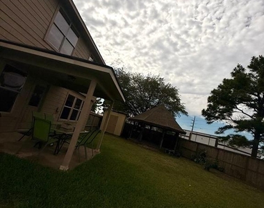 1247 Lavender Shade Court - Photo Thumbnail 30