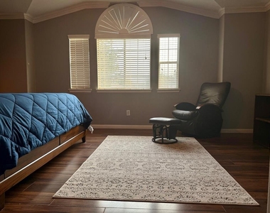 1247 Lavender Shade Court - Photo Thumbnail 26