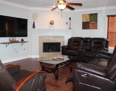 1247 Lavender Shade Court - Photo Thumbnail 38