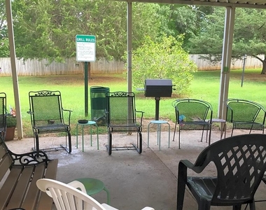122 Kickapoo St - Photo Thumbnail 4