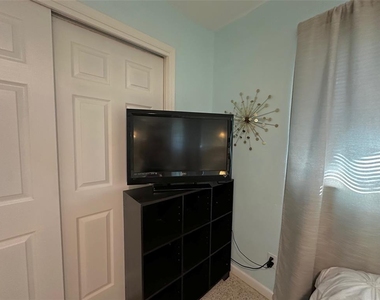3605 Iroquois Avenue - Photo Thumbnail 46