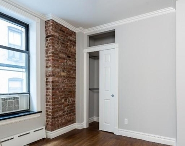 336 East 18th Street - Photo Thumbnail 3