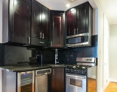 250 Mott Street - Photo Thumbnail 3