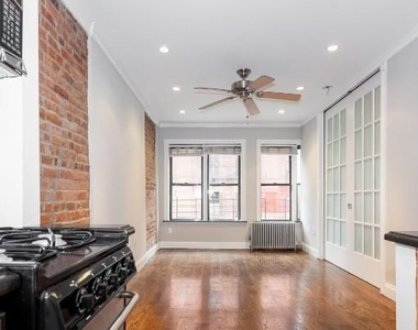 153 Rivington St - Photo Thumbnail 2