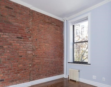 153 Rivington St - Photo Thumbnail 1