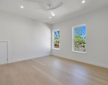 3813 Cortez Drive - Photo Thumbnail 29