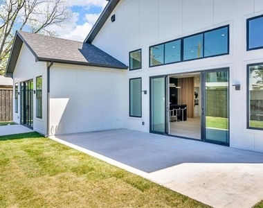 3813 Cortez Drive - Photo Thumbnail 38